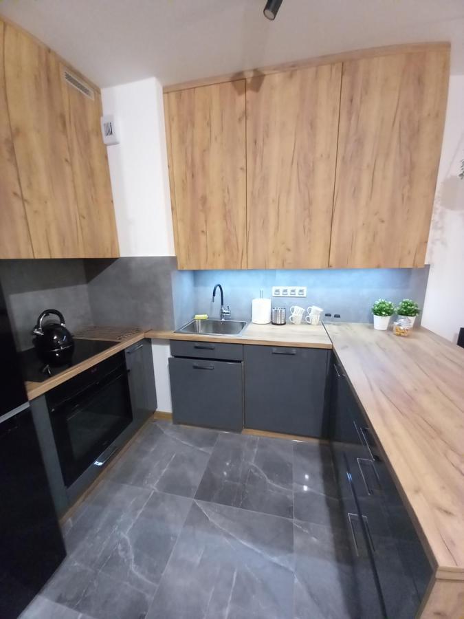 Apartament Prestige Освиенцим Екстериор снимка